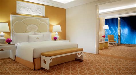 Wynn Palace Resort (Macau) - Deals, Photos & Reviews