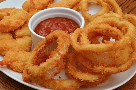 How to make Fried Onion Rings | Bachelor Recipe