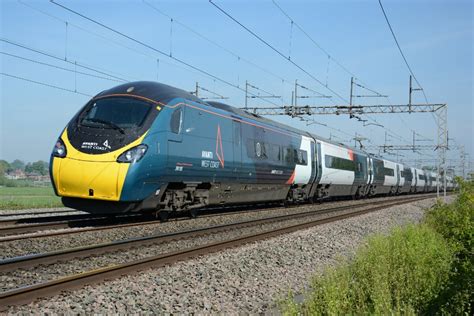 Avanti West Coast trains to get souped-up WiFi by investing £45 million