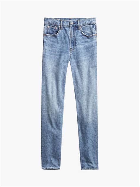 The Most Comfortable Gap Jeans to Shop Now | Vogue