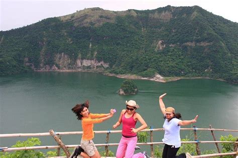 TAGAYTAY TAAL VOLCANO CRATER LAKE TOUR FROM MANILA 2024: Triphobo