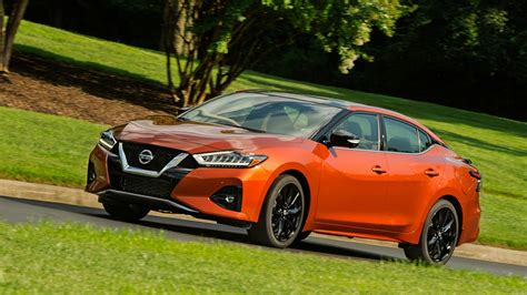 2020 Nissan Maxima SR | Test Drive Review | CARFAX