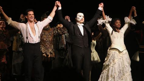 The Phantom of the Opera announces closing after historic run on Broadway – The Simmons Voice