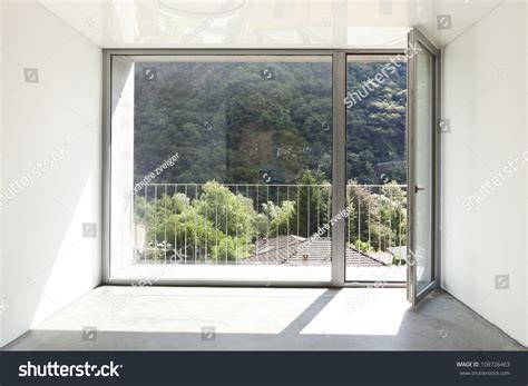 ALUMINIUM CASEMENT DOOR | AIS Windows