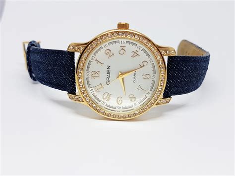 Gold-tone Ladies Gruen Watch | Large Dial Women's Gruen Quartz Watch ...