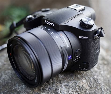 Save Over £200 On The Sony Cyber-Shot RX10 IV | ePHOTOzine