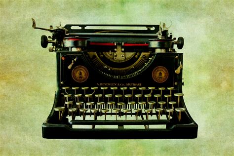 Antique Typewriter Wallpapers - 4k, HD Antique Typewriter Backgrounds ...