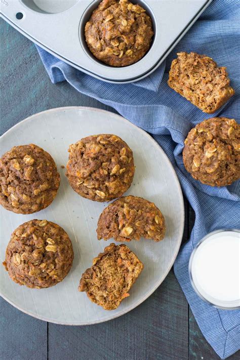 Healthy Carrot Cake Oat Muffins (One Bowl)