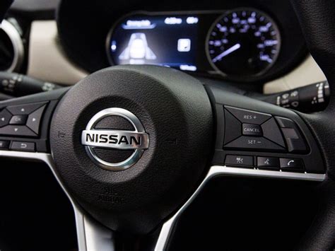 2021 Nissan Versa: 91 Interior Photos | U.S. News