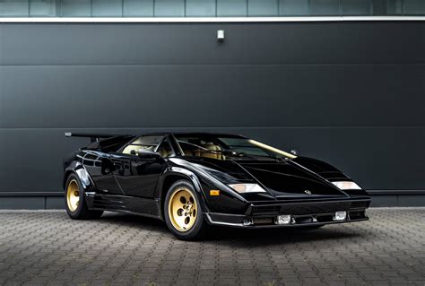 Lamborghini Countach