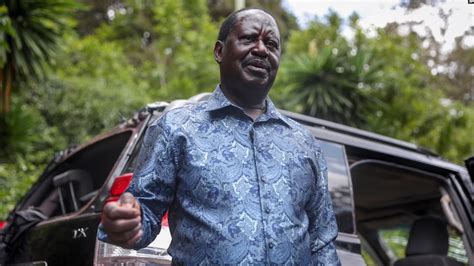 Kenya opposition leader Odinga calls off Monday protests