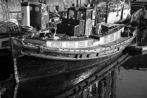 Liverpool Albert Dock Free Stock Photo - Public Domain Pictures