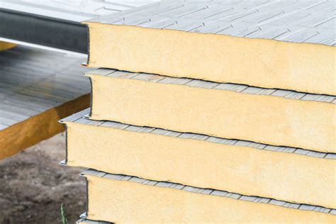 Flat roof insulation: construction and insulation materials