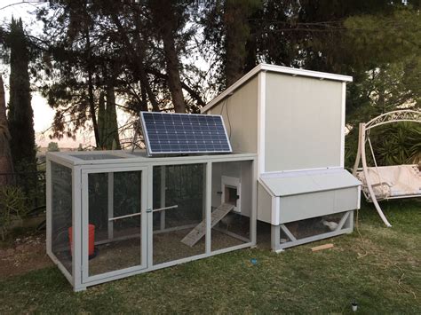 Solar powered Coop | BackYard Chickens - Learn How to Raise Chickens