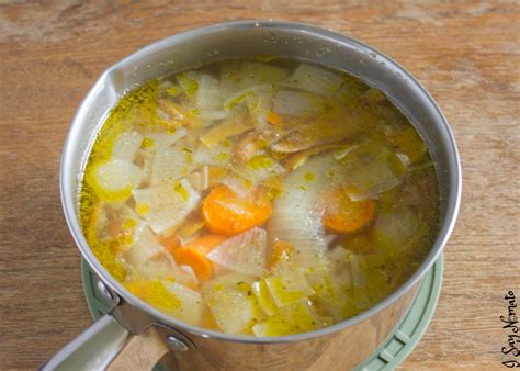 Easy Homemade Vegetable Broth | I Say Nomato