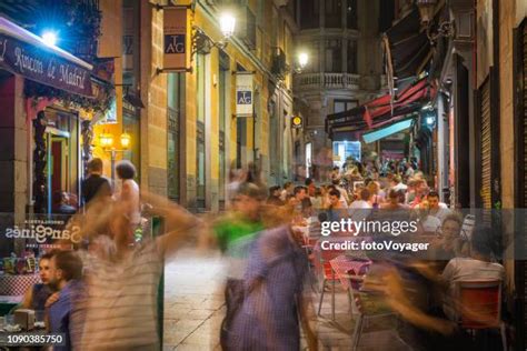 1,964 Madrid Nightlife Stock Photos, High-Res Pictures, and Images ...