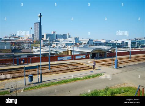 Sheffield tram train hi-res stock photography and images - Alamy