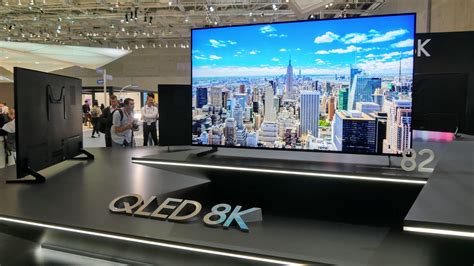 Samsung Unveils 8K QLED TV, But Can You Tell the Difference? | PCMag