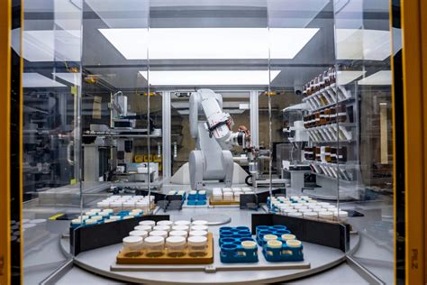 Google DeepMind adds 400,000 new compounds that may revolutionize tech ...