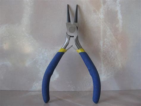 Pliers - Round Nose 4 inch