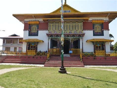 Pemayangtse Monastery, Pelling - Timings, History, Darshan, Pooja Timings