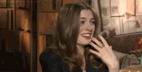 Anne Hathaway Laughing GIF - AnneHathaway Laughing - Discover & Share GIFs