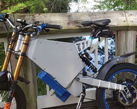 This DIY electric bike is monstrously beautiful, dangerously fast