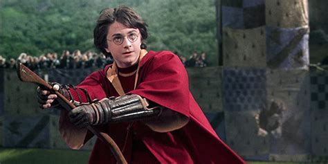 Harry Potter and the Chamber of Secrets - Movie Review - The Austin Chronicle