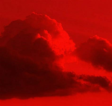 Red clouds aesthetic | Red cloud, Red widgets aesthetic, Red aesthetic grunge