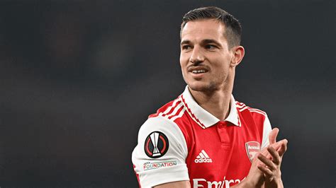 Cedric Soares joins Fulham on loan | News | Arsenal.com