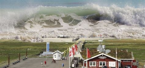 Natural Disaster Series: Tsunami - Go Insurance