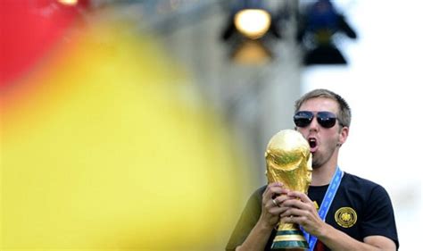 Philipp Lahm retires: 5 facts on the 2014 World Cup winning German ...