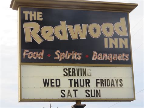 Redwood Inn Menu, Reviews and Photos - 3361 Main St, Green Bay, WI 54311-9625 , Green Bay