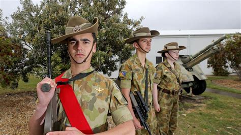 Tasmanian cadets celebrate 135 years with parade | Gold Coast Bulletin