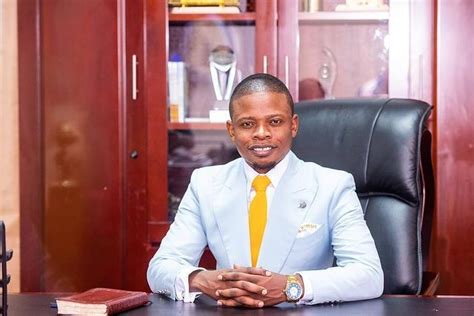 Shepherd Bushiri Nice Suit - Shepherd Bushiri Pictures - Business Malawi