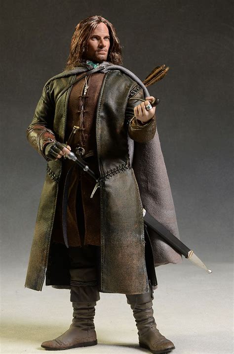 Lord of the Rings Aragorn sixth scale action figure | Aragorn, Aragorn ...