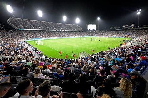 San Diego Wave sets NWSL attendance record - Soccer Stadium Digest