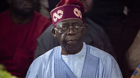 Bola Tinubu, "le faiseur de rois", investi président du Nigeria