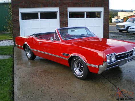 1966 OLDS 442 CONVERTIBLE AUTOMATIC NUMBERS MATCHING ONE OF 2853 PRODUCED