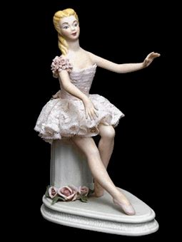 Porcelain Artistry | Ceramic figurines, Porcelain figurines, Porcelain