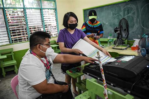 Comelec: Additional honoraria for teachers will depend on funds, accounting rules | Philstar.com