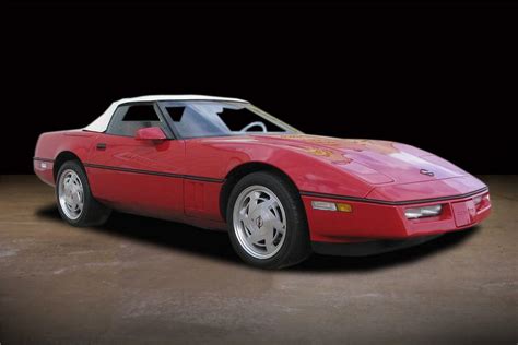 1988 CHEVROLET CORVETTE CONVERTIBLE