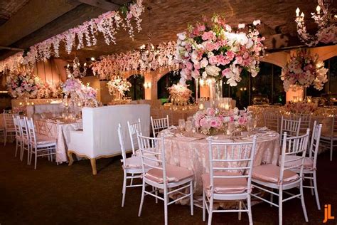 EB INC Events | White Chiavari Chairs