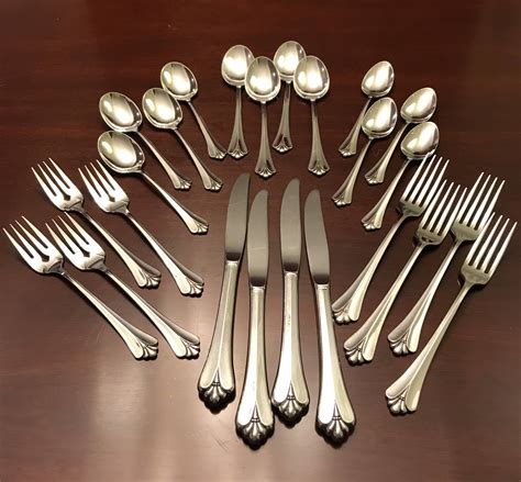 Oneida Royal Flute Stainless Flatware, complete 6 piece service for 4 ...