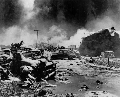 Today in photo history - 1947: Massive harbor explosion in Texas City | Texas City , Texas ...