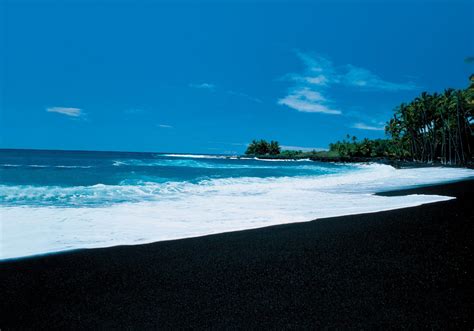 Maui, the most beautiful island to visit | Black sand beach, Big island ...