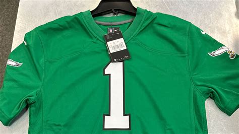 Philadelphia Eagles’ Kelly Green Throwback Retail Jerseys Leak ...