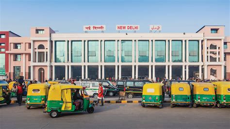 New Delhi Railway Station - Heroes Of Adventure