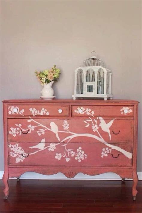 Pin by Taninha Borges on Artesanato | Painted furniture, Stencil furniture, Hand painted furniture