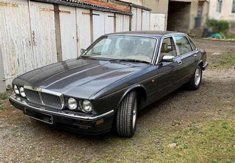 Location Jaguar XJ40 1994 GRIS ANTHRACITE 1994 GRIS ANTHRACITE calais